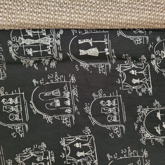 Chico's Travelers Crop Wide Leg Culottes, size M, Black & White - Picture 6 of 8